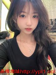 00后甜妹身材颜值爆表可后入