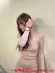 长沙刚下海小妹性格温柔迷情投入粉嫩桃穴，极度敏感易湿(可上门)