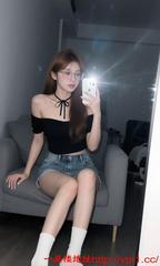 黄石市05年极品反差嫩妹骚气十足！有体验报告！视频验证！懂男人！诚信上课！！（可外出）