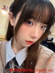 分享一位广州美女紧致诱人的白虎穴，一对圆润饱满的美乳