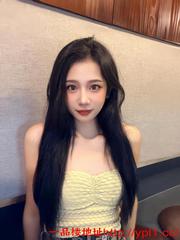 推荐瑜伽老师会一字马