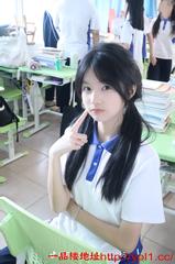 滇西科技师范学院。刚出来兼职的小学妹，粉粉嫩嫩