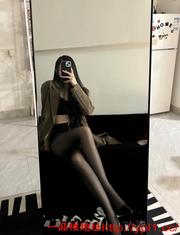 保定市高颜值美女，极品黑丝大长腿优惠，身材火辣