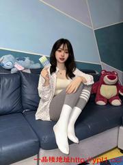 极品尤物姿势多高度配合粉嫩鲍鱼服务到位不催时间