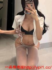 北京05年粉嫩鲍鱼水多极品尤物真实个人兼职下海无定金可后付（干净公寓上课也可以外出）