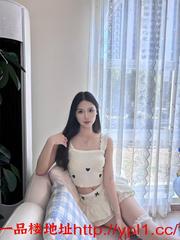 反差妹妹三点粉嫩性欲强烈水多皮肤白净