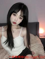 水多逼粉粉的穿的也很骚