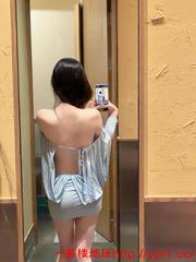 巨胸美乳白皙水嫩蜜桃臀可一字马进白虎无毛喷水