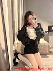 艺术学院刚下海兼职逼紧水多敏感体质粉穴嫩妹