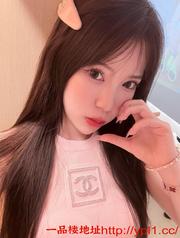 学生妹做兼职上粉下嫩，乳头超粉可内射