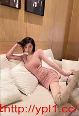 性感小妹三点粉小穴嘴巴很紧