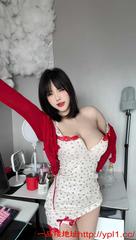 绝美大学生美女水多三点粉嫩很有情绪价值