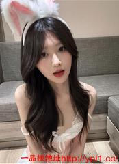 长腿蜜桃臀操起来非常爽 的缩略图