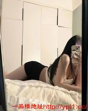 成都黑丝制服诱惑花样多粉嫩妹