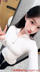 甜美兼职白虎学妹