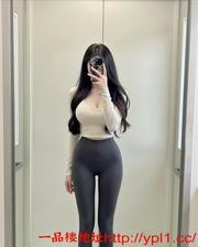 四川省刚下海小妹性格温柔迷情投入粉嫩桃穴，极度敏感易湿(可上门)