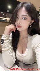 东北大姑娘极品身材刚下海兼职