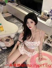 出校的极品甜美小妹~