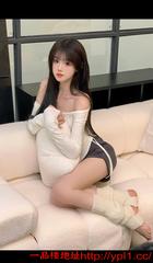 四川小学妹下海兼职，粉嫩多汁前凸后翘清纯嫩逼又紧又夹穴水泛滥乖巧，听话，服务好(可上门) 的缩略图