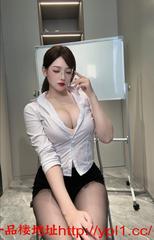 山西大奶骚女奶油妹