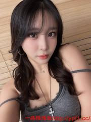 喷水肉感反差御姐身材高挑大奶肥臀肥美白虎粉穴