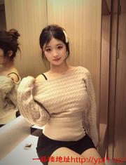 05后学妹暑假兼职赚生活费可内射吞精 的缩略图