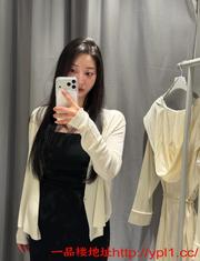 重庆清纯御妹妹，制服很骚，服务也很主动可上门有地方