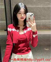 十足女友感妹妹下面很紧巨敏感奶头摸了会硬