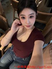 兼职极品小骚逼支持各种姿势