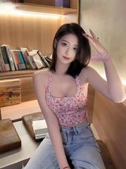 [浙江-杭州]年轻白嫩妹子
