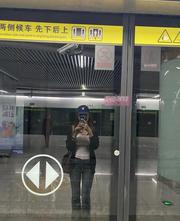 [湖北-湖北]自己兼职的妹子