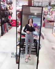 [江苏-南京]大长腿美女