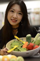 标题：[广东东莞]东城个人兼职少妇
地区：广东  东莞
更新时间：20230702
妹子年龄：28岁32岁
服务颜值：7分
消费价格：500
服务项目：洗澡，做爱

少妇，小个子，屁股大 胸一般，打飞机188，自己谈380搞一次，耐心很好，本人太久半个小时没交抢，也不催钟，性价比非常高的突然发现，加上微信了分享真实一波流