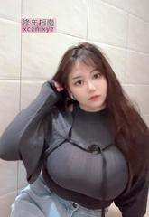 [四川-成都]巨乳学生抱着操