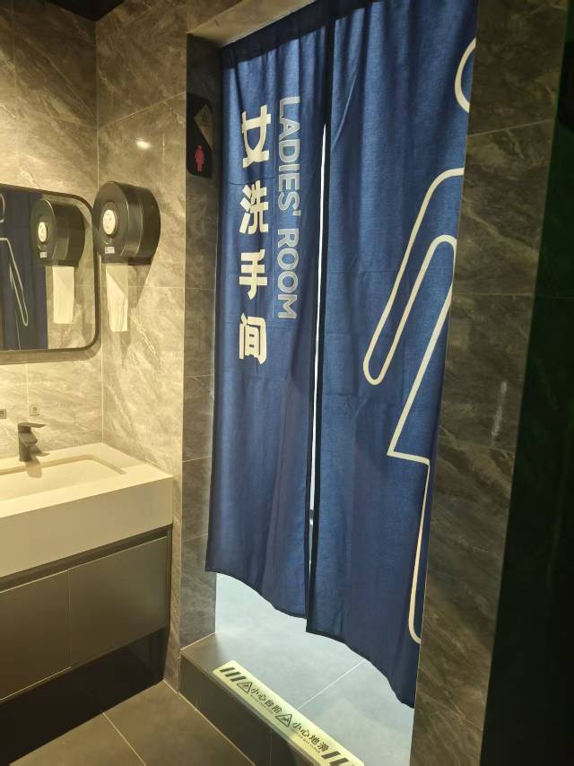 绍兴嘉华舞厅 - 图片6