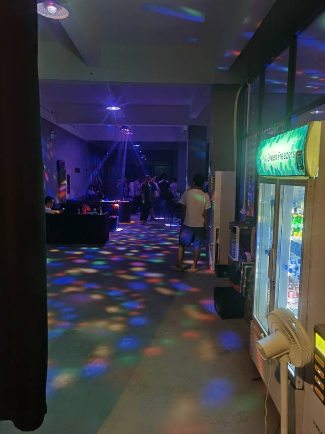佛山WT小酒馆 - 图片4