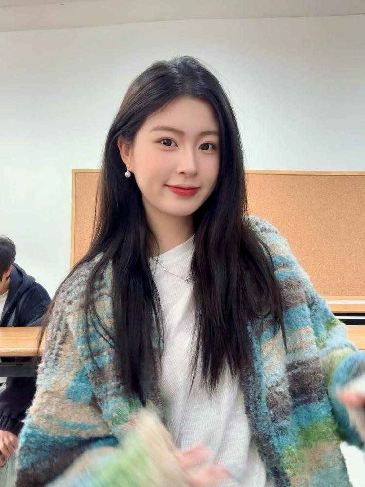 南开区天津南开极品反差女神巨乳