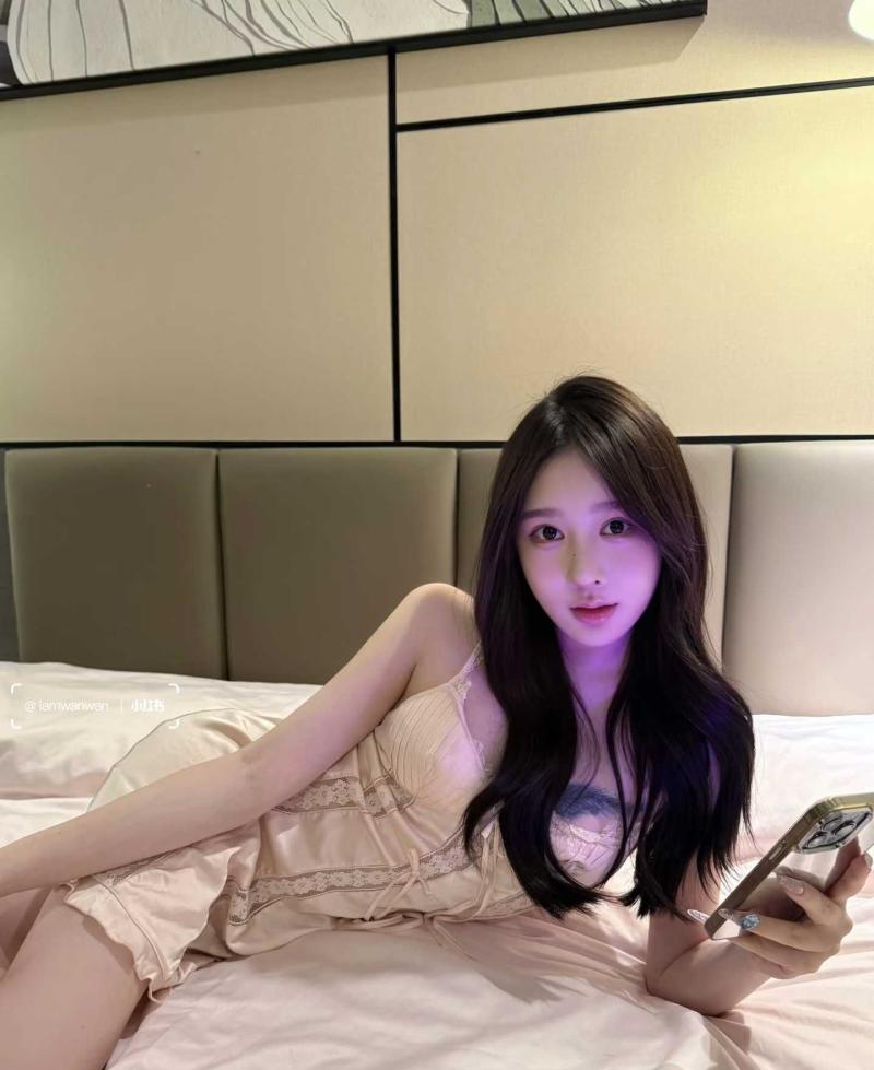 [江苏-盐城]江苏盐城极品小嫩妹三点粉嫩B紧水多舞蹈小师妹