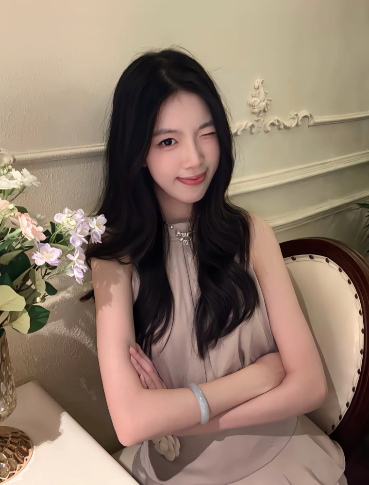[陕西-西安]陕西雁塔性感美女肤白润滑，阴唇很粉