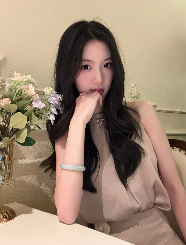 [陕西-西安]陕西雁塔性感美女肤白润滑，阴唇很粉