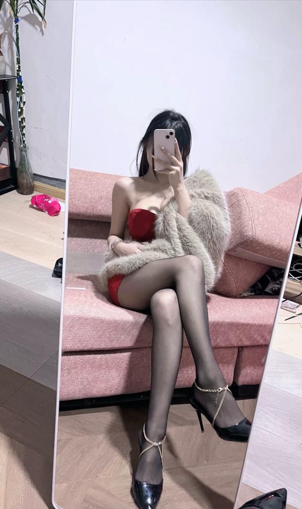 [广东-广州]广东极品前凸后翘年轻小姐姐