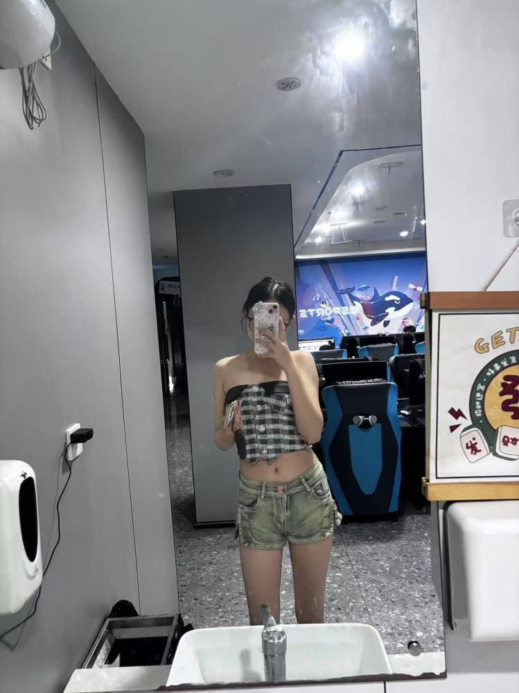 [北京-朝阳区]北京极品反差妹妹新人初下海