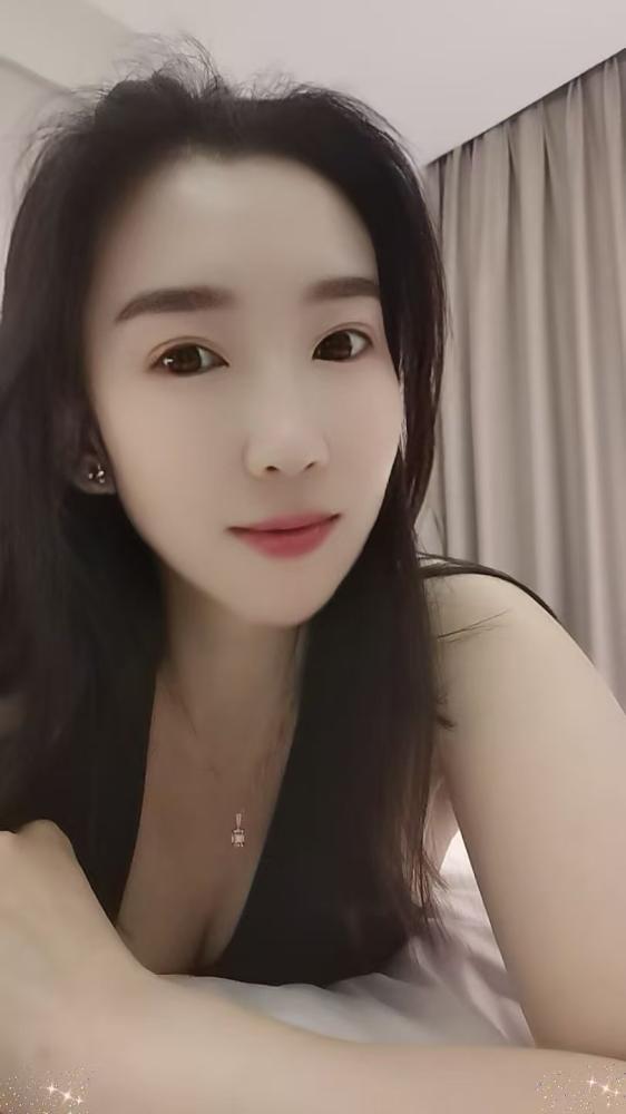 大连第二次去辽宁刚下水风骚少妇巨乳
