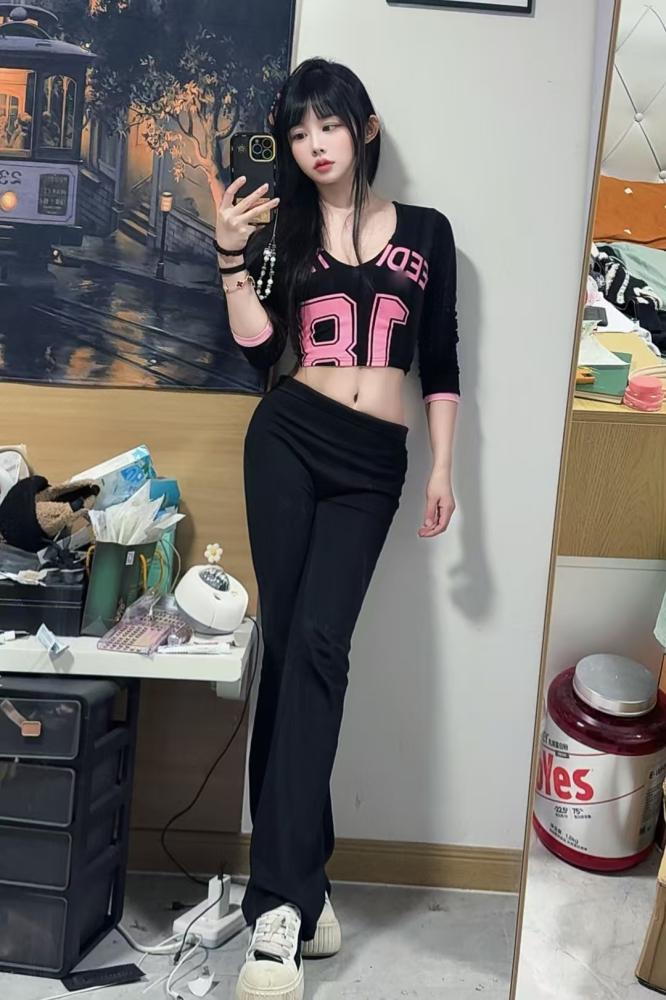 [内蒙古-呼和浩特]内蒙古长腿细腰水嫩小妹