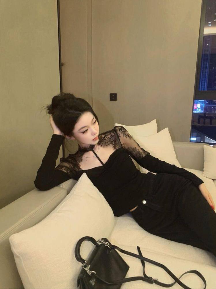 厦门超好福建性感小妹三点粉小穴嘴巴很紧丝足