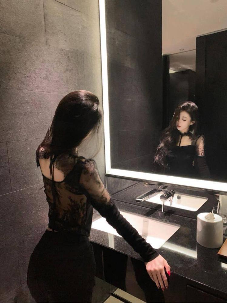 厦门超好福建性感小妹三点粉小穴嘴巴很紧丝足