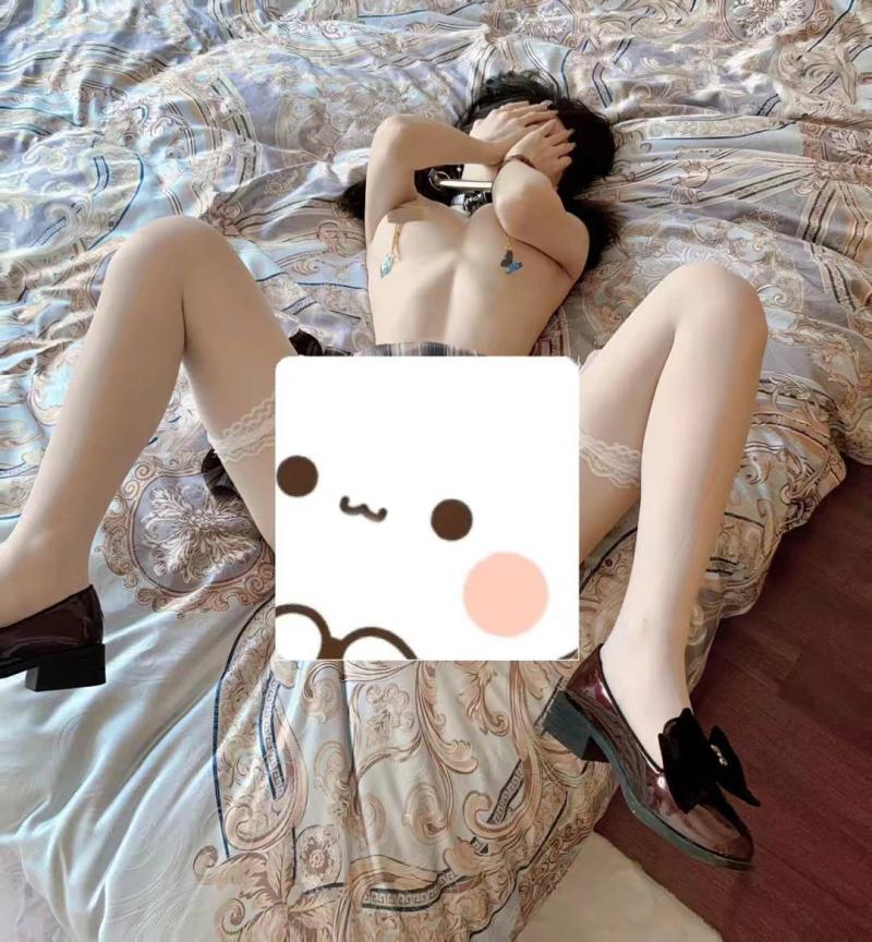 郑州河南B紧 活好听话 本店资源丰富 价格优惠。🉑内射黑丝