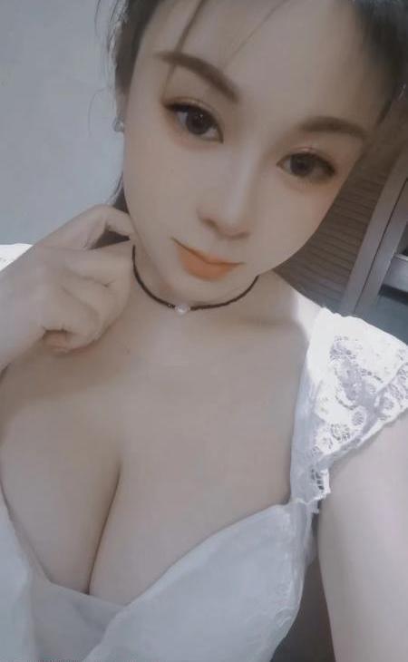 深圳广东水润少妇逼紧水多精品推荐洗浴
