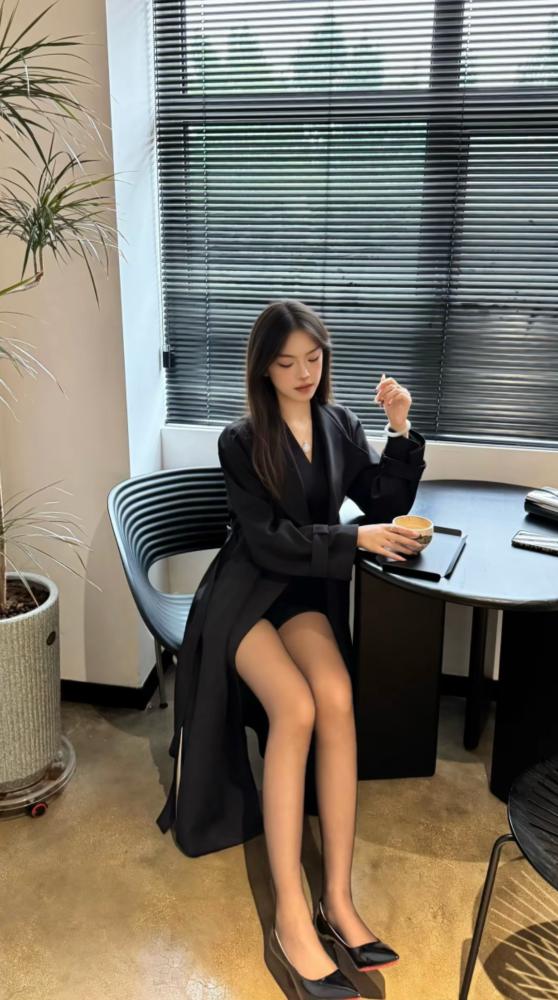 [广东-佛山]广东年轻漂亮小妹妹，听话服务好，淫水多