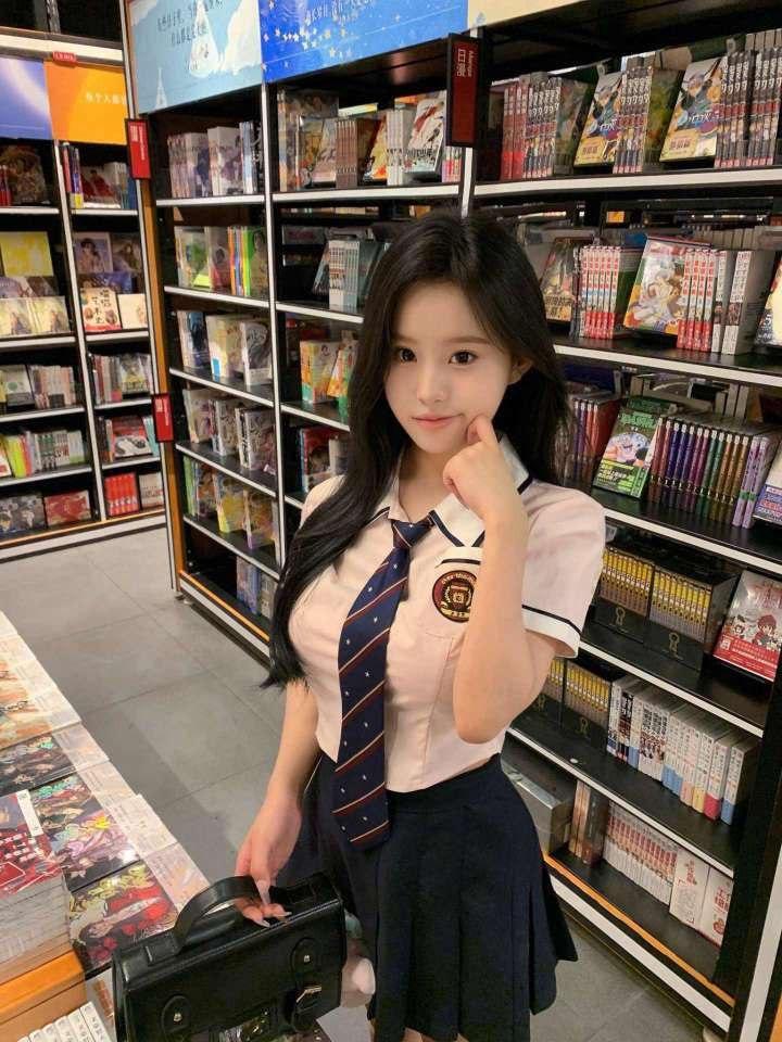 广州广东清纯少女,粉嫩学生妹,兼职小妹,见面付。